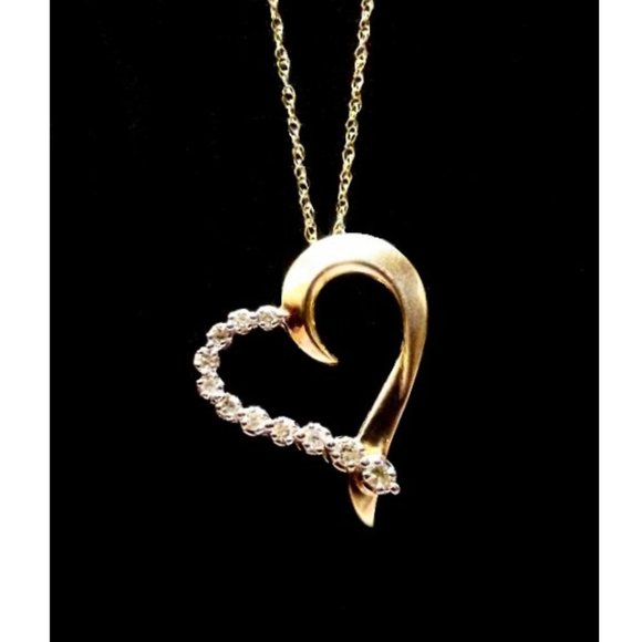 Samuel Aaron, Inc. Jewelry - Vintage Solid 10k Y.G. Diamonds Heart Necklace 18"